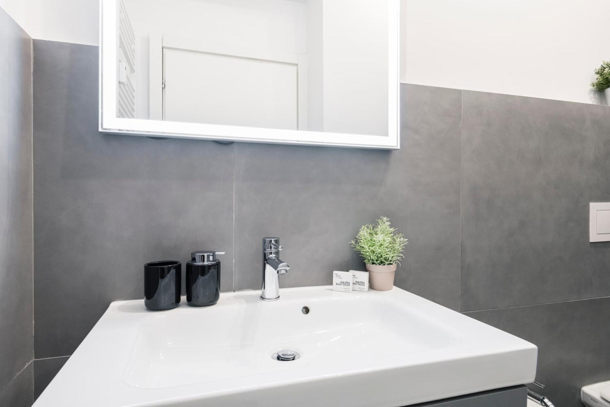 114 - Amazing Flat Fully Furnished In P.Ta Romana Milan Exterior photo